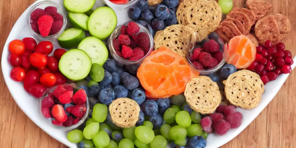 10 Quick and Healthy Snacks for On-the-Go Moms